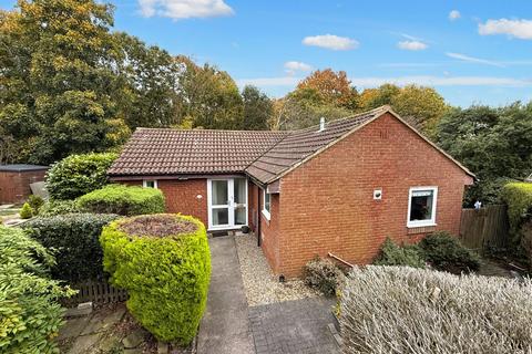 2 bedroom detached bungalow for sale, Carlford Close, Ipswich IP5