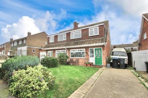 3 bedroom semi-detached house for sale, Rumfields Road, Broadstairs