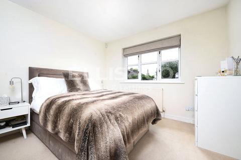 2 bedroom apartment for sale, Belgrave Close, Mill Hill, London, NW7