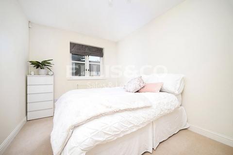 2 bedroom apartment for sale, Belgrave Close, Mill Hill, London, NW7