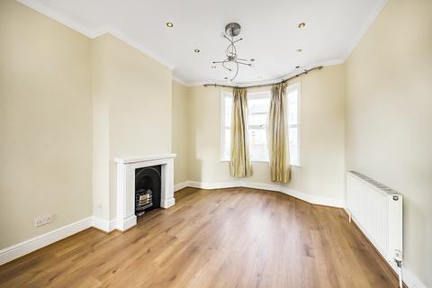 3 bedroom terraced house for sale, Chobham Road, London, E15