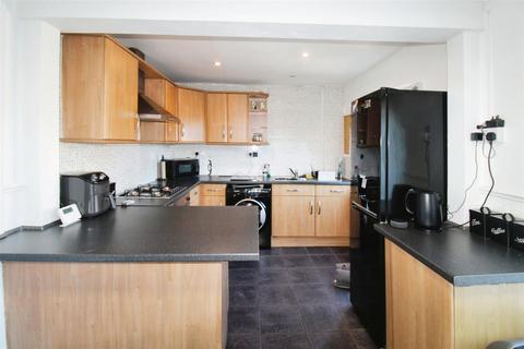 3 bedroom house for sale, Noble Gardens, South Shields