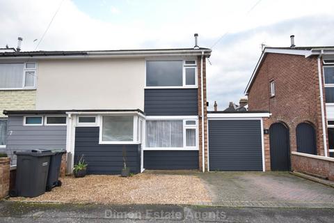 3 bedroom semi-detached house for sale, Arden Close, Gosport