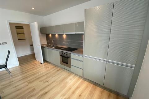 2 bedroom apartment to rent, Great Northern Tower, 1 Watson Street, Manchester