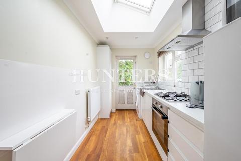 2 bedroom flat to rent, Denver Road, London, N16