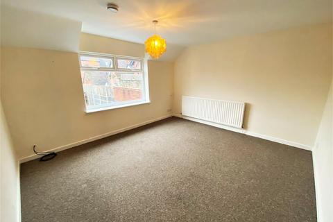 2 bedroom apartment to rent, Sandford Avenue, Church Stretton