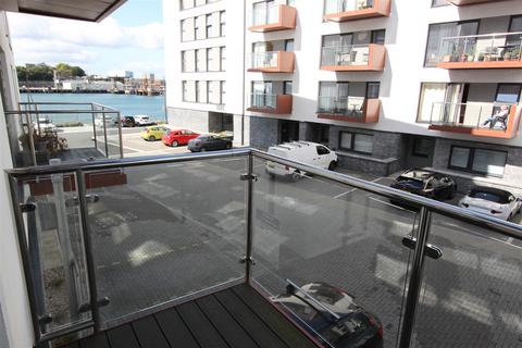 2 bedroom apartment to rent, Kingdom Street, Plymouth PL1