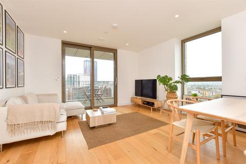 2 bedroom apartment for sale, Caithness Walk, Croydon, Surrey