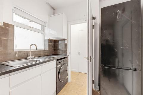 1 bedroom flat for sale, Harlesden, London NW10