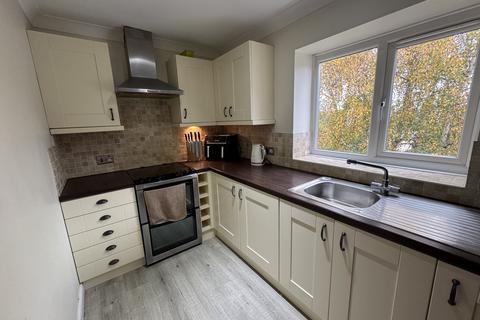 2 bedroom flat for sale, Bucklebury Heath, Chelmsford CM3