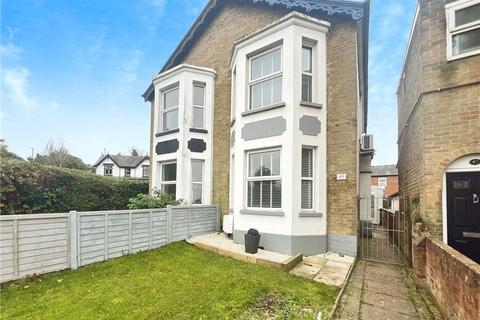 2 bedroom semi-detached house for sale, York Avenue, East Cowes