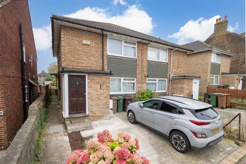 1 bedroom maisonette for sale, 40 Carshalton Grove, Sutton