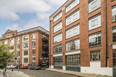 2 bedroom flat for sale, Boss Street, London SE1