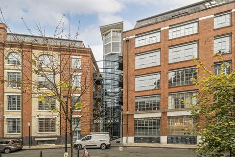 2 bedroom flat for sale, Boss Street, London SE1