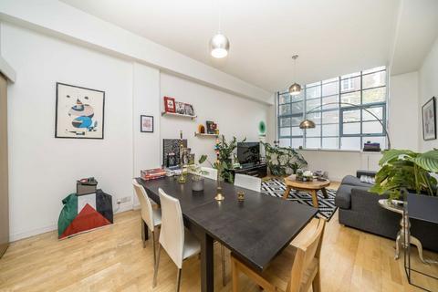 2 bedroom flat for sale, Boss Street, London SE1