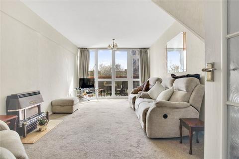 2 bedroom maisonette for sale, Yates House, Roberta Street, London, E2