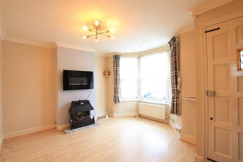 2 bedroom terraced house for sale, Seaton Road, Twickenham TW2