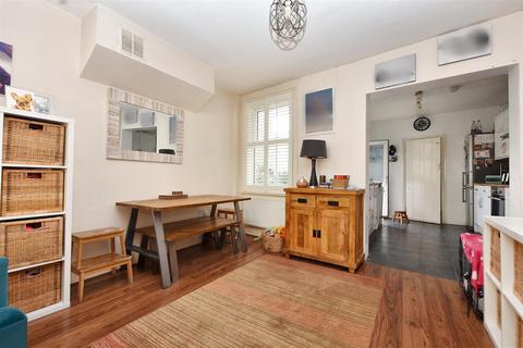 3 bedroom end of terrace house for sale, Marine Road, Eastbourne