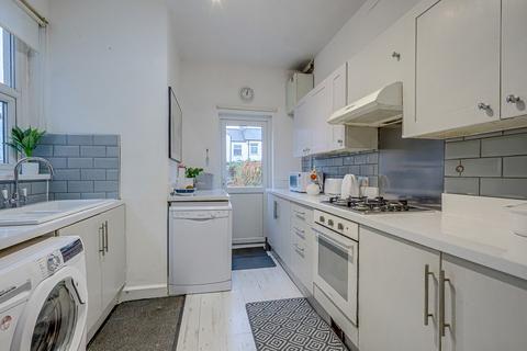 3 bedroom terraced house for sale, Glenwood Avenue, Westcliff-on-sea, SS0