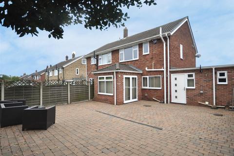 3 bedroom semi-detached house for sale, Mansion Court Gardens, Thorne