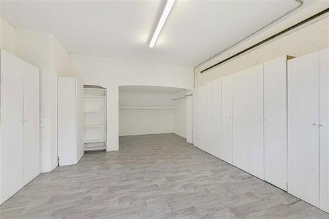 1 bedroom flat for sale, Montagu Mews South, London W1H