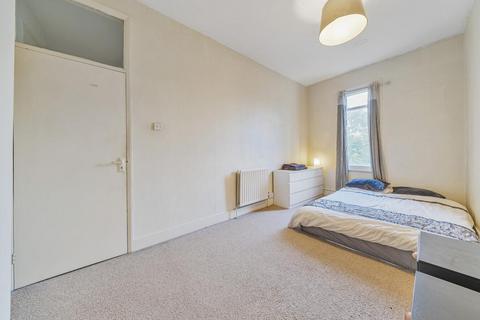 2 bedroom flat for sale, Acre Lane, Brixton