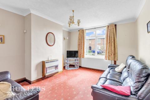 3 bedroom end of terrace house for sale, Brooklyn Avenue, Littleborough, OL15 9JS