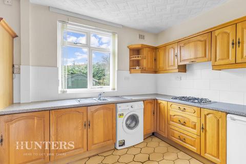 3 bedroom end of terrace house for sale, Brooklyn Avenue, Littleborough, OL15 9JS