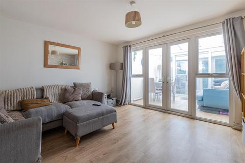 185 Bartley Wilson Way, Canton, Cardiff, CF11 8EP