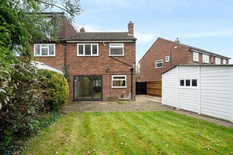8 Princes Close, Teddington, TW11 0RX
