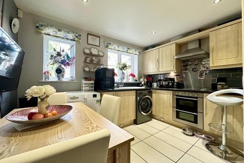 3 bedroom semi-detached house for sale, Stokes Mews, Newent GL18