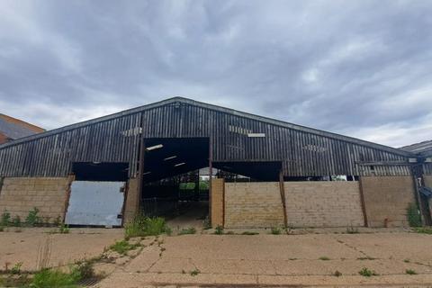 Storage to rent - Near Newport Pagnell MK16