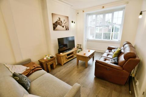 10 Bertie Road, Wrexham, LL13 8EH