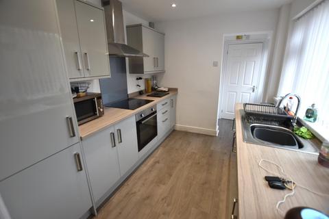 10 Bertie Road, Wrexham, LL13 8EH