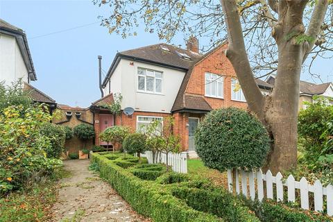 3 bedroom maisonette for sale, Speer Road, Thames Ditton, KT7