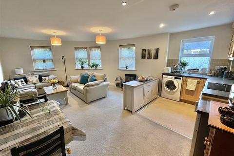 2 bedroom apartment for sale, Rhodes Top, Padfield, Glossop