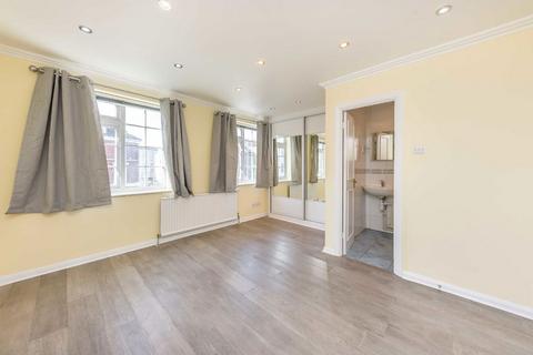 4 bedroom house to rent, Holland Villas Road, London W14