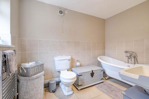 237 Birmingham Road, Redditch, B97 6EH