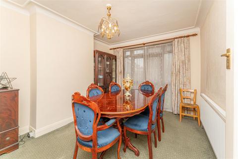 3 bedroom semi-detached house for sale, Riversfield Road, Enfield