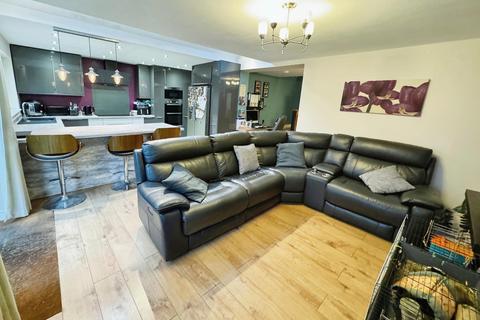 8 Bennett Road, Madeley, Telford, TF7 4BN