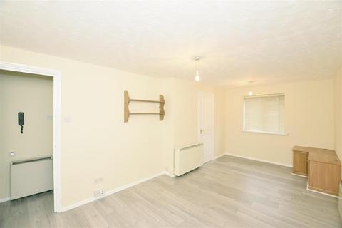 2 bedroom flat for sale, Vicars Bridge Close, Wembley, Middlesex