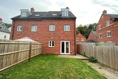 4 bedroom terraced house to rent, Thornfield Road, Bristol BS10