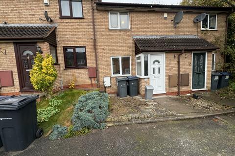 2 bedroom terraced house to rent, Blakemore Close, Birmingham B32