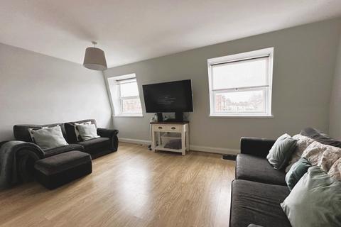 2 bedroom flat for sale, Napier Road, Gillingham