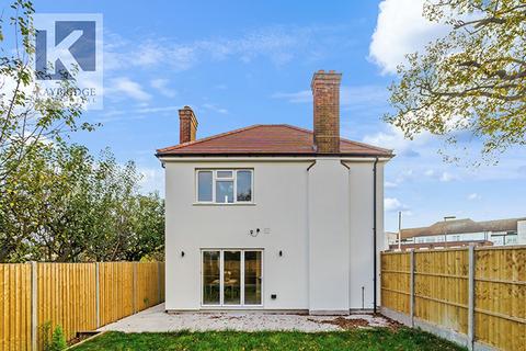 9 Cudas Close, Epsom, KT19 0QF