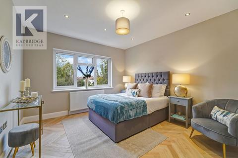 9 Cudas Close, Epsom, KT19 0QF