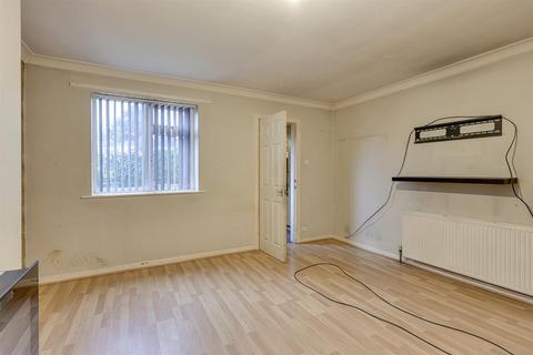 9 Link Road, Huddersfield, HD1 4QQ