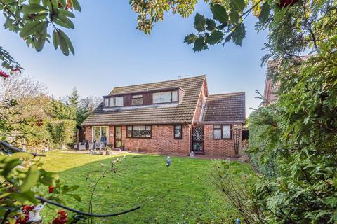 3 bedroom detached house for sale, Banbury,  Oxfordshire,  OX16