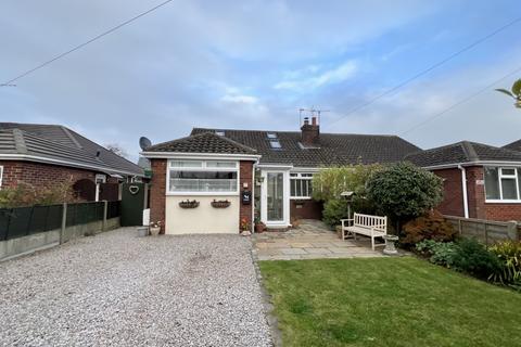 4 bedroom bungalow for sale, St. Johns Avenue, Thornton FY5