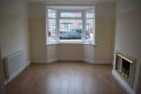 3 bedroom semi-detached house to rent, Eldred Road, Liverpool L16